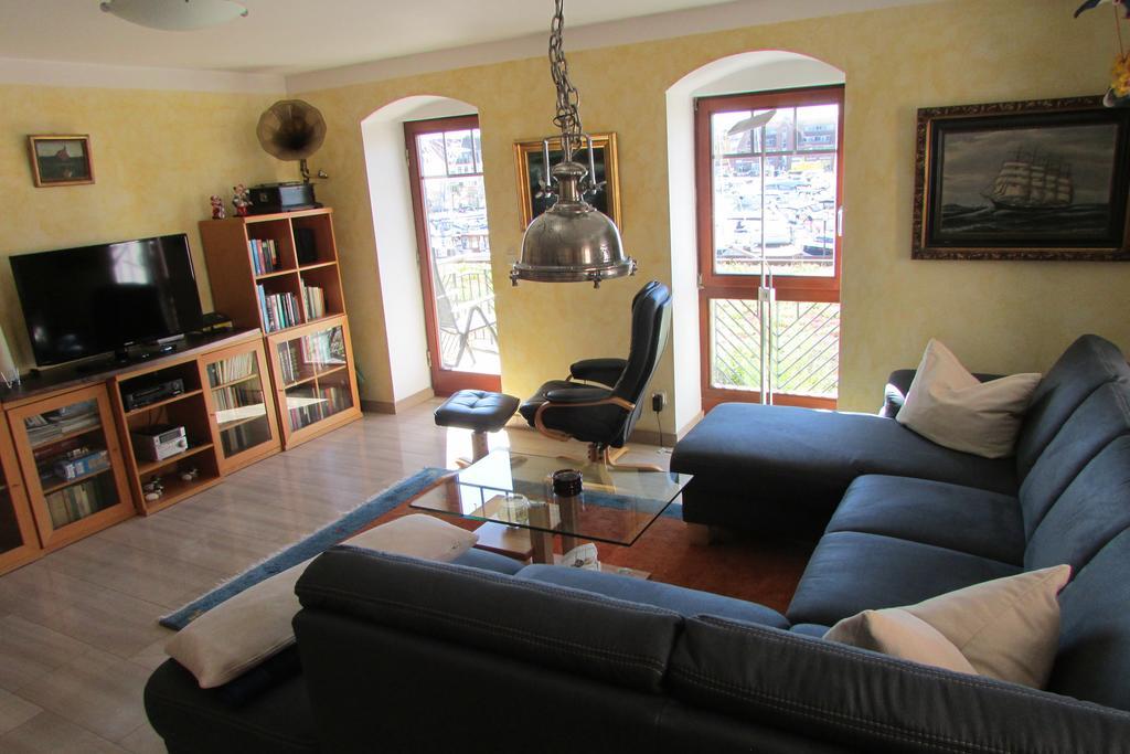 Ferienwohnung Reinersmann วาเริน ภายนอก รูปภาพ